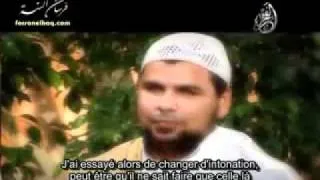 AbdAllah Kamal : Il Imite les Intonations de l'Imam en Pleine Prière !