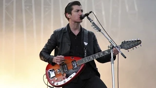 Arctic Monkeys - R U Mine? live at T in the Park 2014