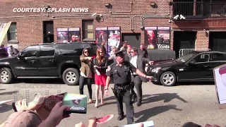(VIDEO) Emma Stone WALKS Away From CRAZY Fans