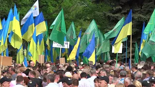 Мемориал Славы в Харькове 9 мая 2018 перед шествием