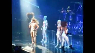 BEYONCE TRIDENT - FREAKUM DRESS - LONDON O2 ARENA [HD] - 15/11/09 (I AM... TASHA FIERCE!!! LOL)