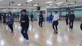 Can't take my eyes off you-line dance