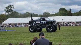 Big Pete & Grim Reaper monster trucks crushing cars!