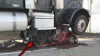 Idiots in Truck & Cars Compilation |  Excavator Fail Operator Skills - Heavy Equipment Disaster