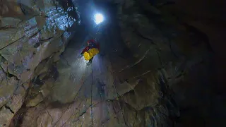 Trailer - Höhlenforschung im Breitscheider Karst