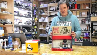 Polaroid Swinger II Instant Camera