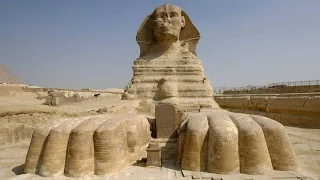 Только Великий Сфинкс знает тайну пирамид в Гизе