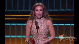 Thalia gana el Premio Lo Nuestro a mejor artista femenina Pop 2017