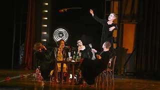 PIAF Mythos, Rausch und Wirklichkeit, ein Abend von Laura Linnenbaum und Ensemble