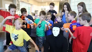 Nerf Blaster Challenge : Ninja Kids, Superhero Kids, Twin Toys & Extreme Toys Vs The Game Master