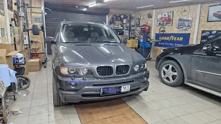 BMW X5 e53. Установка BI-LED линз ZORKiY Gray Wolf G10 5000k.