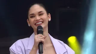 Pia Wurtzbach at the 'Barrio Fiesta Sa London 2019' (Original Footage) [Video 1 of 2]