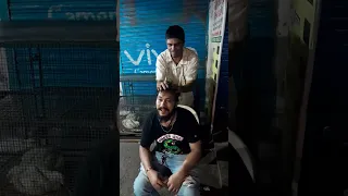 Cheater man head massage in market