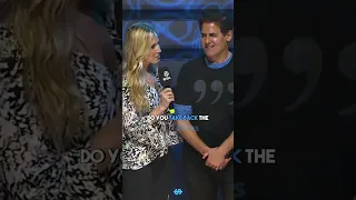 How Mark Cuban Lost 30.000 Dollars In 20 Seconds - #shorts