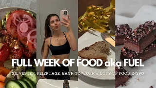 WHAT I EAT IN A WEEK - full week of food, new years resolutions, how to change your life & recipes