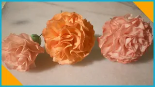 Flowers in sugar paste: tutorial carnations by ItalianCakes