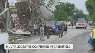 Iowans faced with the aftermath of Tuesday's deadly and damaging storms