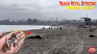 The LEGEND is Back!! California Beach Treasure Hunting!