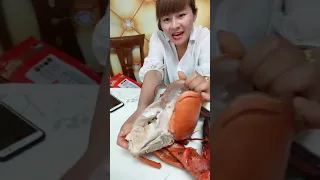 Chinese Mukbang ASMR, Eating Seafood (Octopus, Scallop, Giant Lobster Tail, King Crab)#25