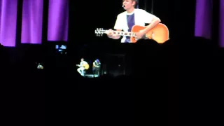 Justin Bieber Cantando Never Let U Go en el My World Tour (01/10/11) en México