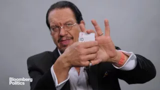 Penn Jillette's 'Trump' Card Trick