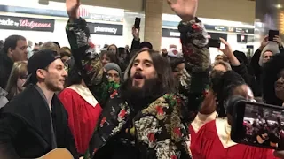 Jared Leto Surprises New Yorkers By Singing All Over City with Choir
