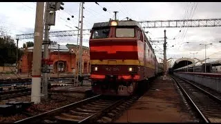 ЧС2Т-1024 с поездом №10 Москва - Псков