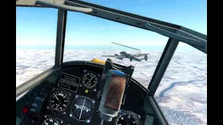 Бой на истребителе Мессершмитт Bf 109 Е-3 против Пе-3 в VR шлеме в War Thunder.