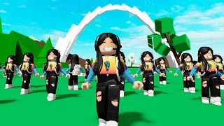 Me CLONAN en roblox y ROMPO EL JUEGO 💀 | paolazgames