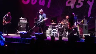 Soul Asylum - Run Away Train 8/4/18