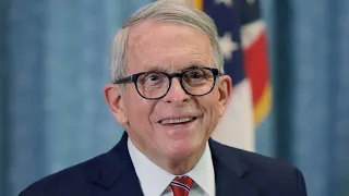 WATCH | Ohio Governor Mike DeWine visits Cleveland's Real Time Crime Center