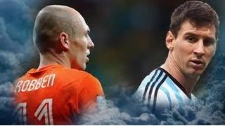 Tournament Players● Arjen Robben Vs Lionel Messi ● Top 10 Goals Battle