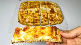 Cheese Garlic Bread :: Cheesy Garlic Finger