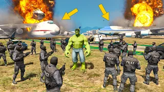 Amazing Hulk vs Police team GTA 5 Mods