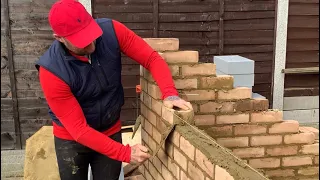 Bricklaying Saturday 🧱🎶  #brickwork #bricklaying #developer