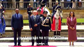 Lula é recebido por Petro em Bogotá