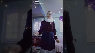 مواهب ام مليكة طلعت 🤭 قبل الولاده😂😂😂😂