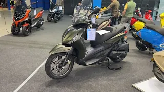 New Piaggio Beverly S400 HPE (2024) Walkaround - Moto Expo 2024 Sofia