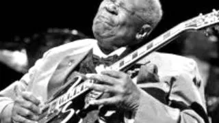 B. B. King-Sweet Little Angel (Live at the Regal)