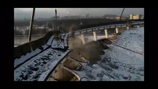 Во время сноса стадиона СКК в Петербурге рухнула крыша погиб человек (Полное видео)