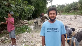 Lagi Viral Manusia Langkah bisa Meniru Suara Ayam Minta Rokok