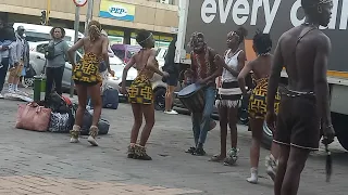 SOUTH AFRICA: Amazing Traditional Dance Tswana Tribe