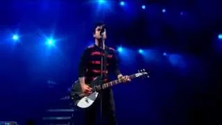 Green Day - Wake Me Up When September Ends (Live)