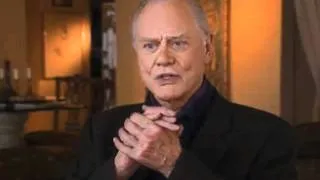 Larry Hagman discusses I Dream of Jeannie guest stars- EMMYTVLEGENDS.ORG