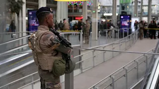 Attaque gare de Lyon : la garde à vue de l'assaillant a repris