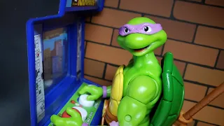 Ryan Reviews - LOYAL SUBJECTS BST AXN Donatello