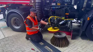 How to replace the channel brush on a MaxPowa truck mounted road sweeper