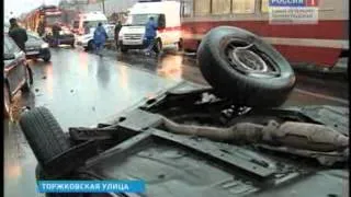 Крупная авария на Трожковской улице