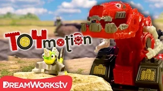 Dinotrux vs. D-Structs in Stop Motion I TOYMOTION