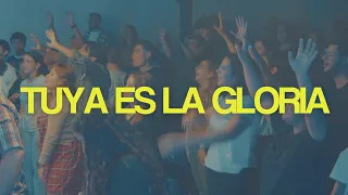 Tuya Es La Gloria (Spontaneous Moment) - Elevate Worship, Caleb Sánchez